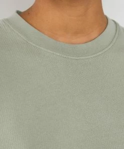 Folk Ss Boxy Sweatshirt In Olive 11 Folk Ss Boxy Sweatshirt In Olive