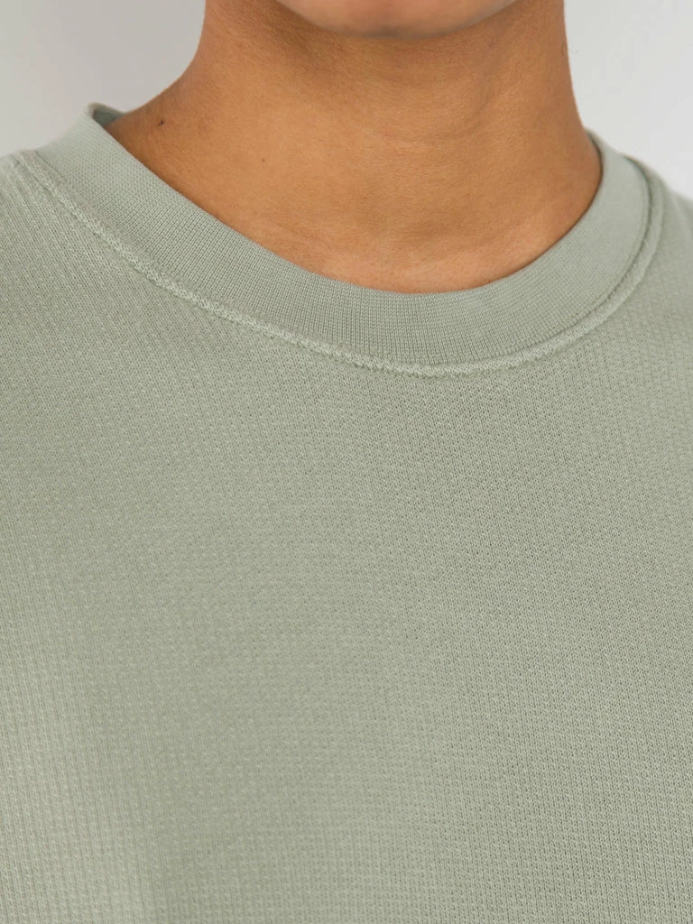 Folk Ss Boxy Sweatshirt In Olive 7 Folk Ss Boxy Sweatshirt In Olive