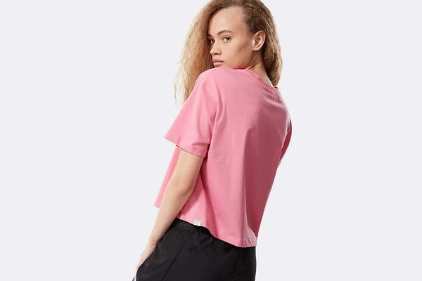 The North Face W W Cropped Fine Tee Pink 3 The North Face W W Cropped Fine Tee Pink