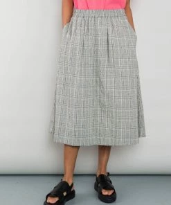 Folk Crinkle Check Skirt In Ecru