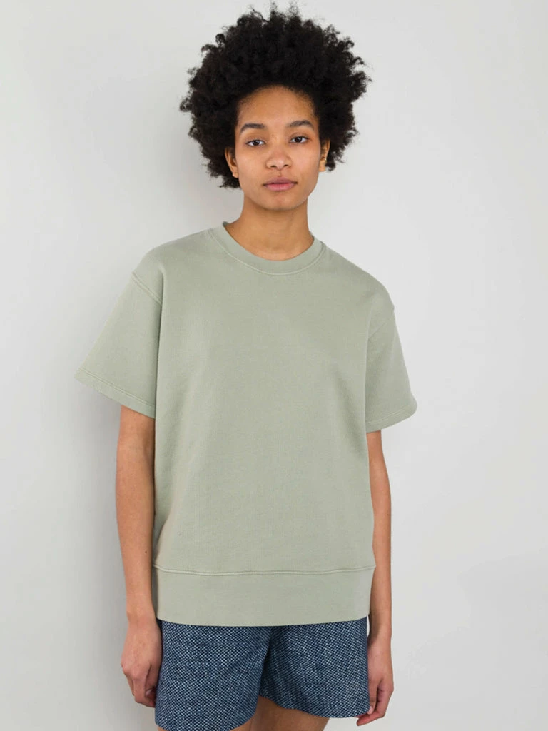 Folk Ss Boxy Sweatshirt In Olive 3 Folk Ss Boxy Sweatshirt In Olive